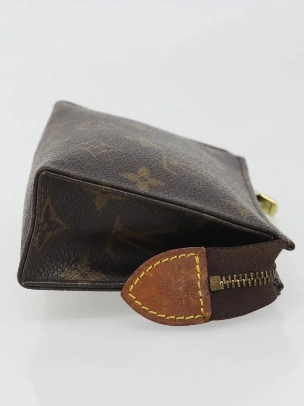 LOUIS VUITTON Monogram Poche Toilette 15 Pouch M47546 LV Auth mr2625